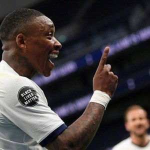  穆里尼奥炮轰裁判,罗马战平遭罚分  