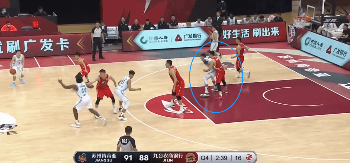  马赛核心缺阵导致进攻受阻负于摩纳哥